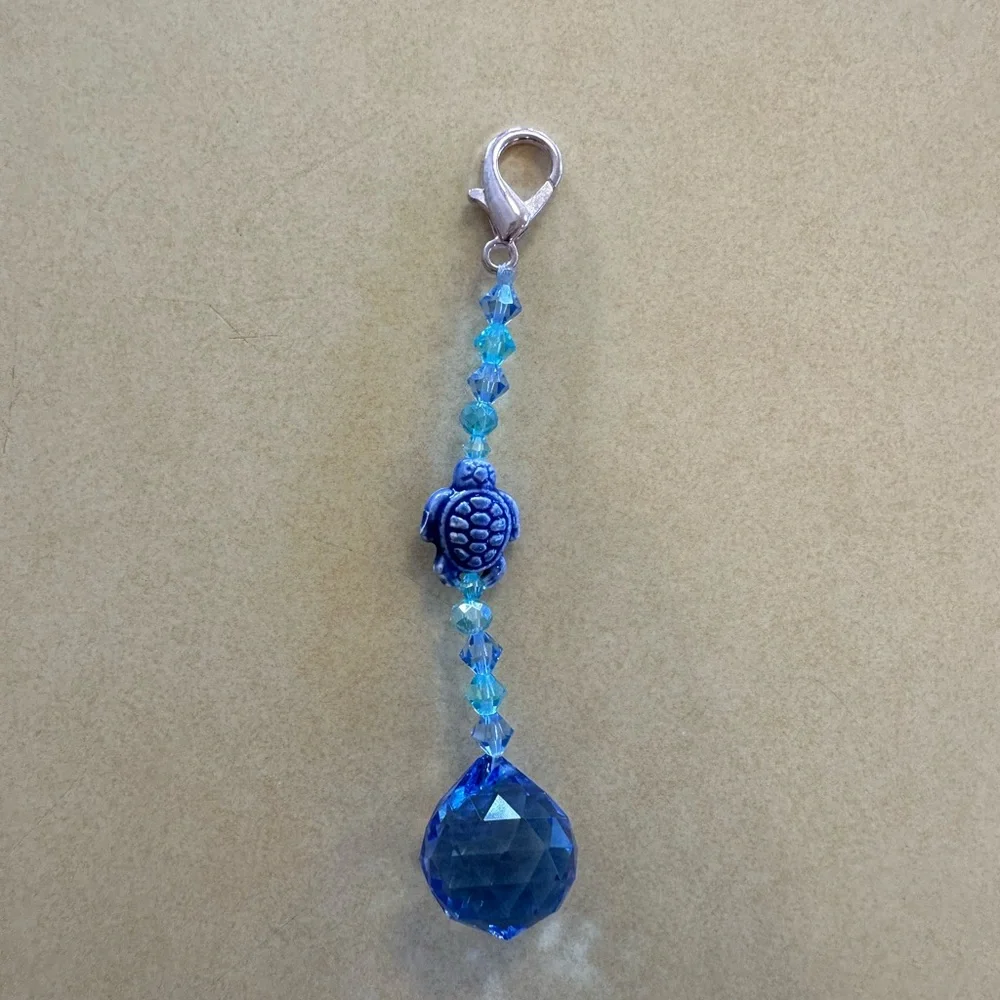 Handmade Turtle Keychains - Picture 3 of 4